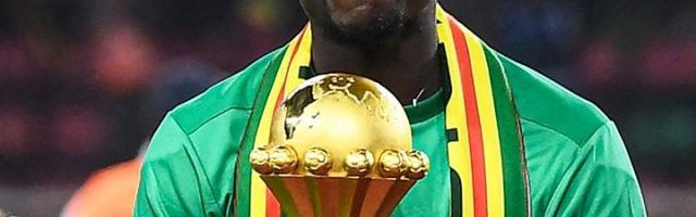 开云体育官方网-为踢非洲杯签“生死状”？马内真的太拼了