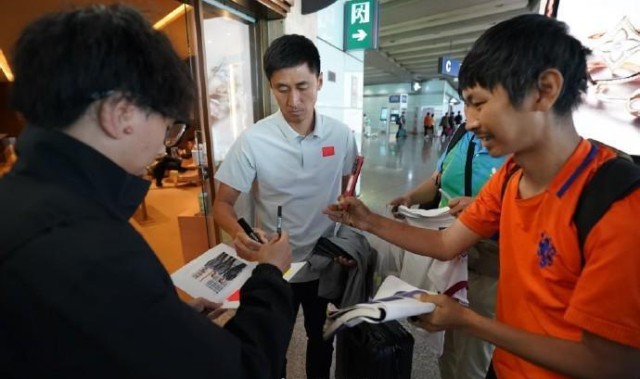 开云体育官方网址-潇湘晨报：竞技体育的魅力，就是把不可能变成可能