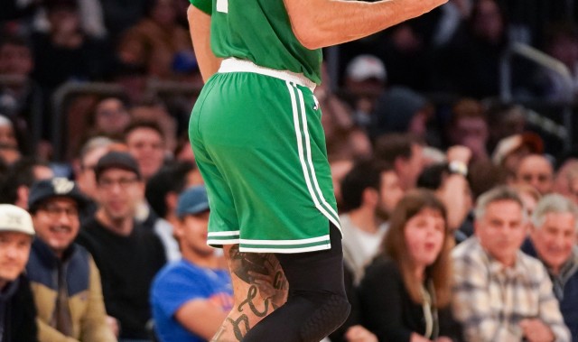 开云体育官方网址-记者：希望塔图姆能对自己更宽容一些 一步一步慢慢来